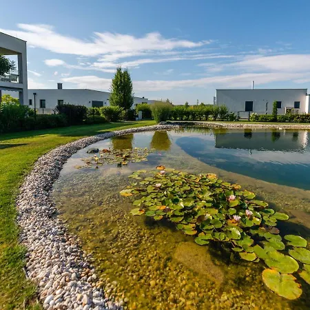 Apartment With Pool, Roof Terrace, Garden Zsira Exterior photo